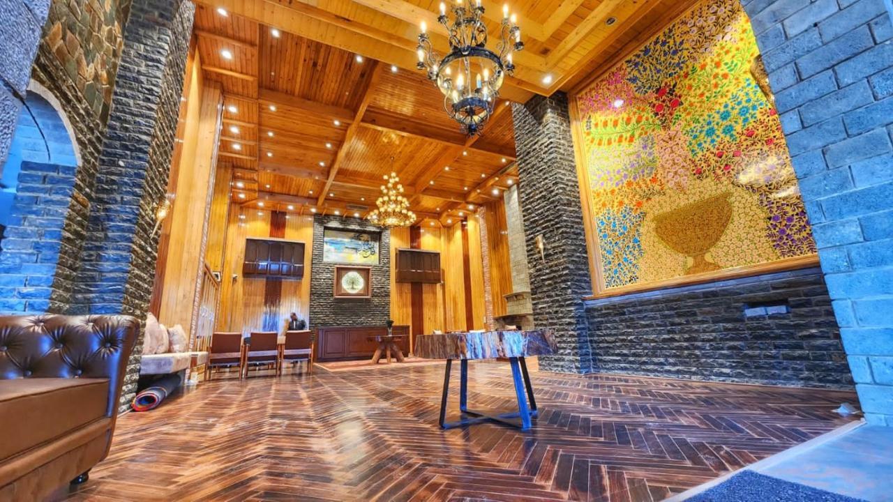 The Walnut Creek Pahalgam Hotel Exterior photo