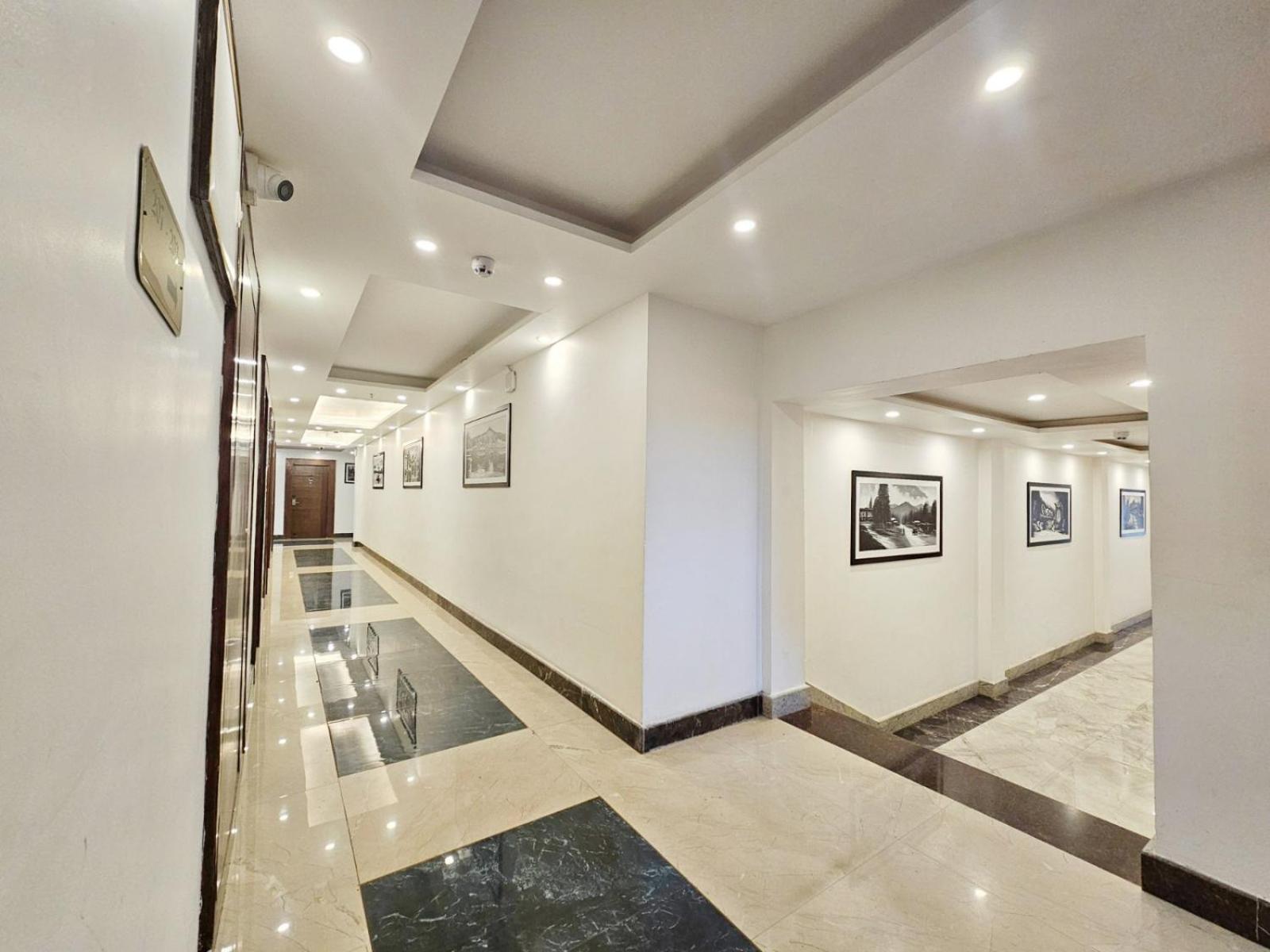 The Walnut Creek Pahalgam Hotel Exterior photo