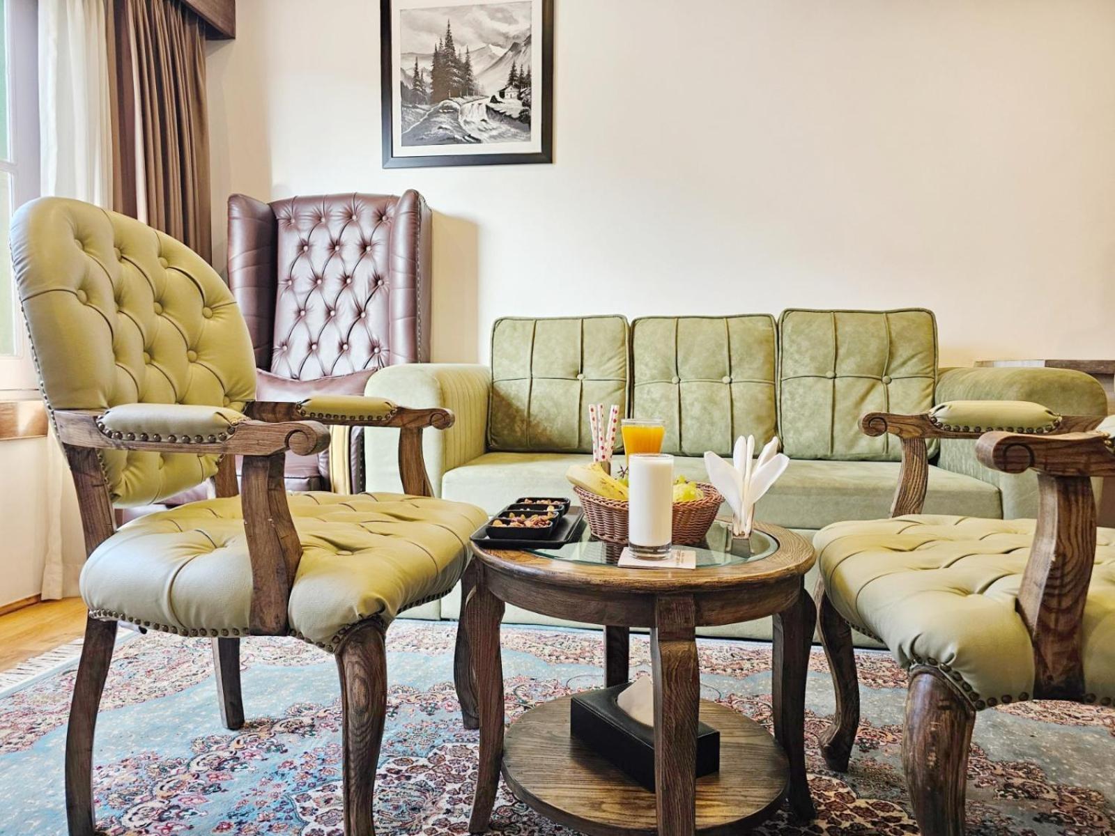 The Walnut Creek Pahalgam Hotel Exterior photo