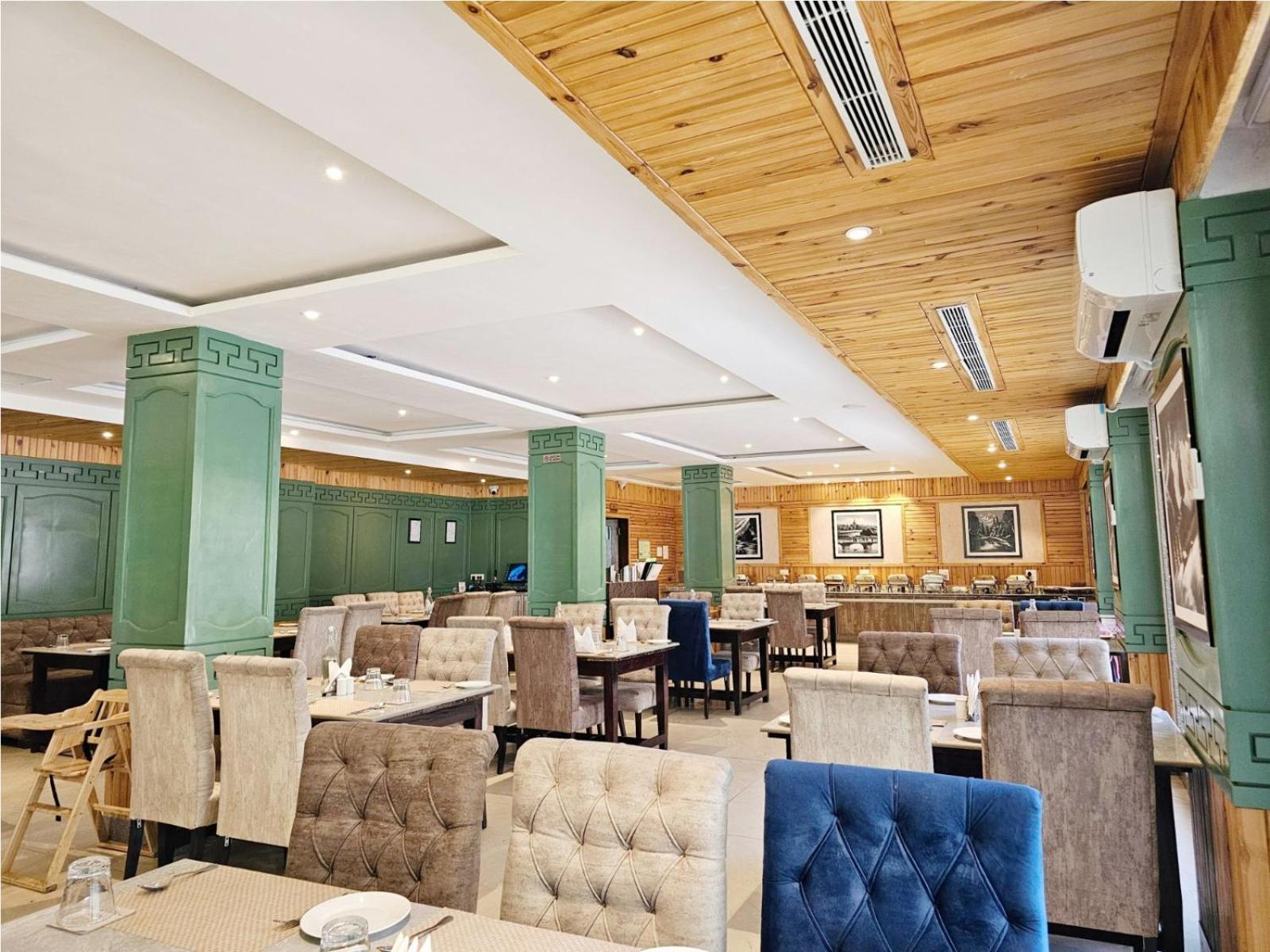 The Walnut Creek Pahalgam Hotel Exterior photo